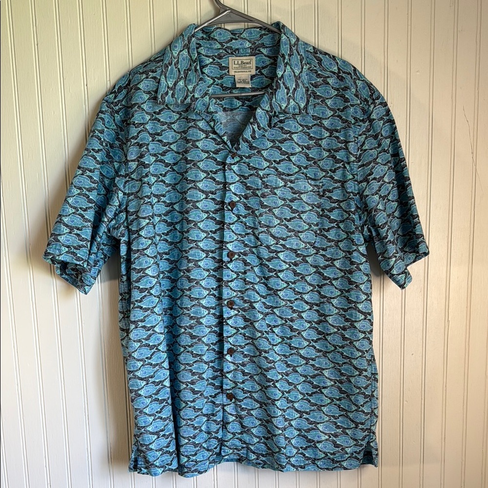 Mens LL Bean short sleeve shirt 100%Cotton SZ L  Summer Outdoor Activities  EUC
